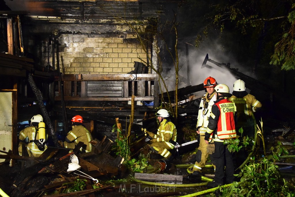 Grossfeuer Einfamilienhaus Siegburg Muehlengrabenstr P0215.JPG - Miklos Laubert